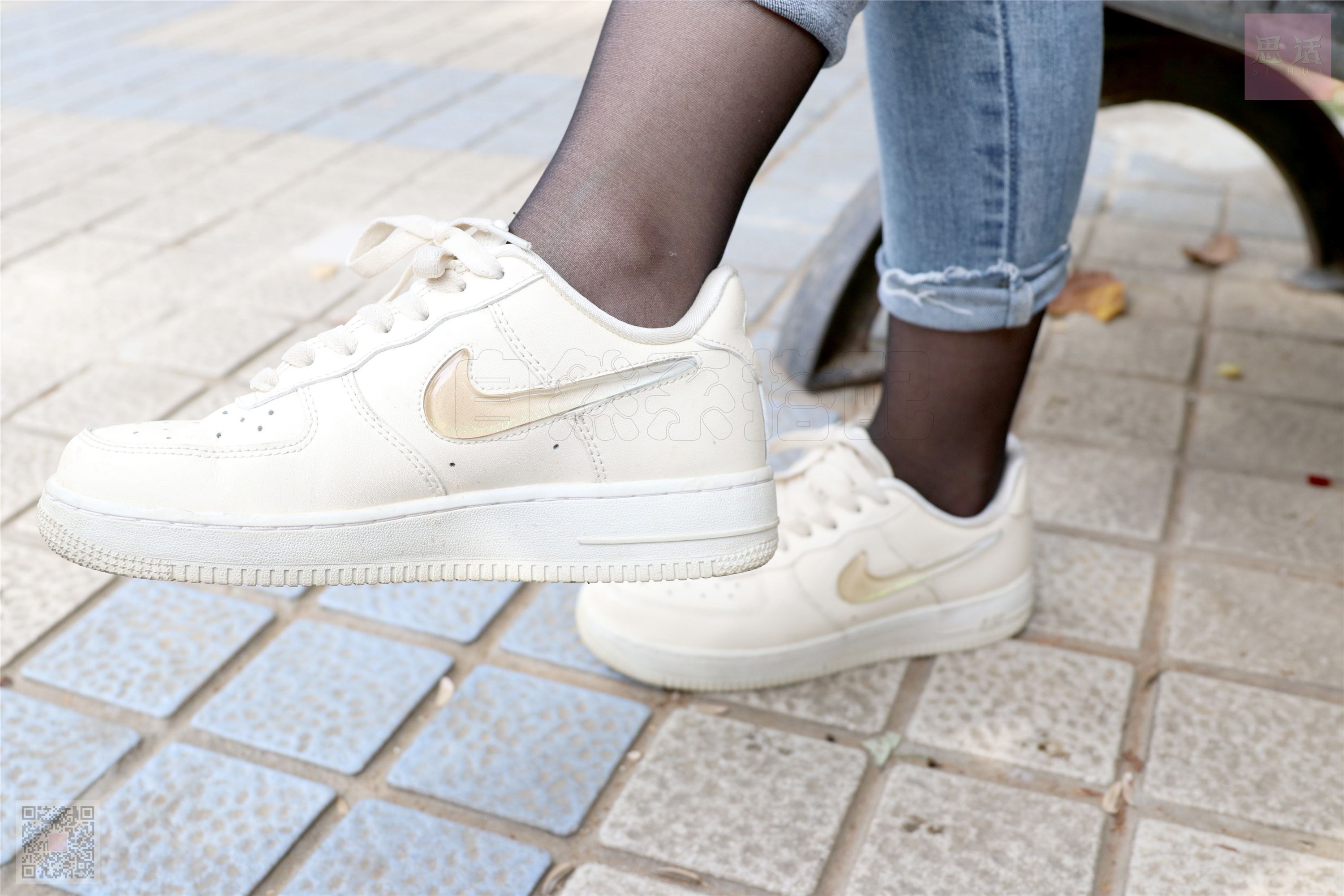 SiHua思话  SH026 露露 人群里的裤里斯